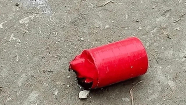 রমনা থানার সামনে ককটেল বিস্ফোরণ