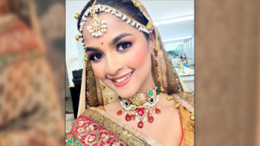 হঠাৎ কনের সাজে সাদিয়া আয়মান