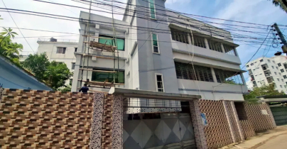 সাকিবের মাগুরার বাড়িতে চলছে সংস্কারকাজ